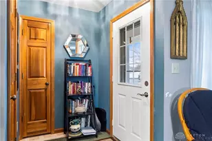 623 Thornburg, Tipp City, OH 45371 - Photo 5