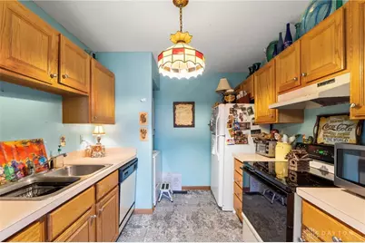 623 Thornburg, Tipp City, OH 45371 - Photo 13