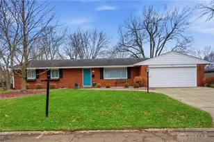 2324 Belloak Dr, Dayton, OH 45440 - Photo 9