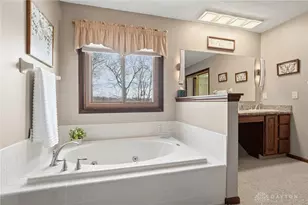 7128 Hartcrest Ln, Dayton, OH 45459 - Photo 25