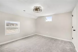 1660 Sample Rd, Oxford, OH 45056 - Photo 9