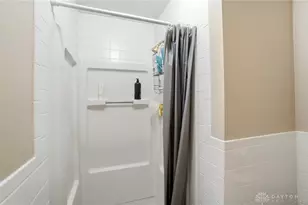 2000 Meadowside Ln, Dayton, OH 45458 - Photo 33