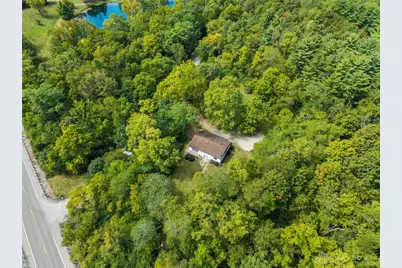 2448 Sutton Road, Yellow Springs Vlg, OH 45387 - Photo 5