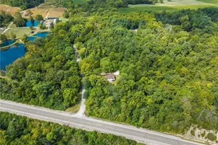 2448 Sutton Rd, Yellow Springs Vlg, OH 45387 - Photo 7