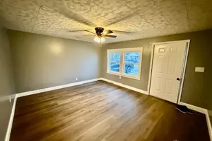 136 Linden Ave, Wilmington, OH 45177 - Photo 3