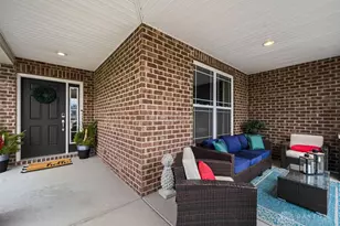 1898 Red Sage Ct, Lebanon, OH 45036 - Photo 3