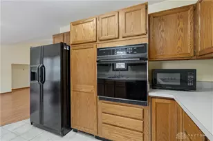 1221 Audene Ct, Miamisburg, OH 45342 - Photo 11