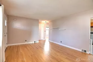 1312 John Glenn Rd, Dayton, OH 45410 - Photo 5