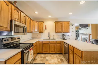 3270 Redbud Drive, Troy, OH 45373 - Photo 9