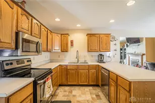 3270 Redbud Dr, Troy, OH 45373 - Photo 9