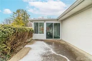 1182 Park Forest Dr, Vandalia, OH 45377 - Photo 25