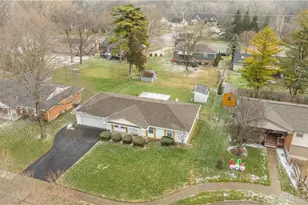 1182 Park Forest Dr, Vandalia, OH 45377 - Photo 5