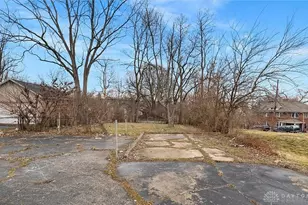 513 W Fairview Ave, Dayton, OH 45405 - Photo 3