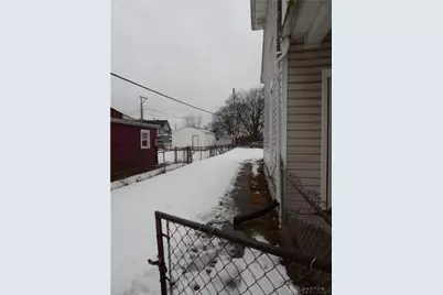 213 S Shaffer Street, Springfield, OH 45506 - Photo 17