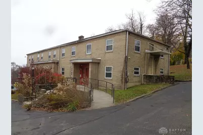 220 W Siebenthaler Avenue, Dayton, OH 45405 - Photo 3