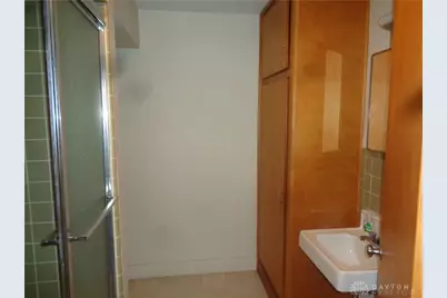 220 W Siebenthaler Avenue, Dayton, OH 45405 - Photo 37