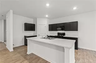 2027 Ivy Rd, Clayton, OH 45315 - Photo 9