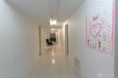 543 W Funderburg Road, Fairborn, OH 45324 - Photo 15