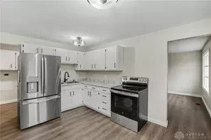 1102 Fountain Blvd, Piqua, OH 45356 - Photo 7