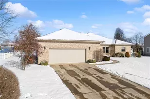 1030 Independence Dr, Xenia, OH 45385 - Photo 3
