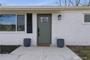 9079 Bunnell Hill Rd, Clearcreek Twp, OH 45458 - Photo 5