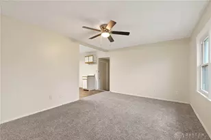 230 Pat Ln, Fairborn, OH 45324 - Photo 7