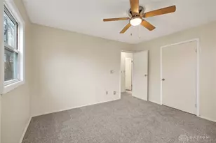 230 Pat Ln, Fairborn, OH 45324 - Photo 15