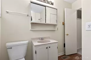 230 Pat Ln, Fairborn, OH 45324 - Photo 21