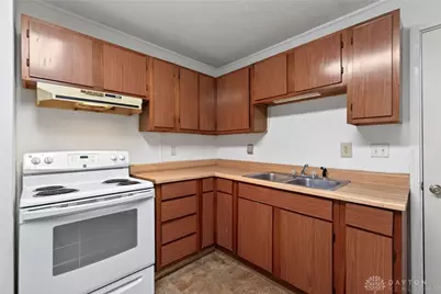 230 Pat Lane, Fairborn, OH 45324 - Photo 11