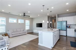 1701 Glade Valley Dr, Dayton, OH 45458 - Photo 9