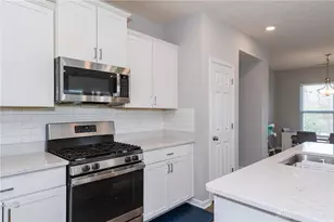 1701 Glade Valley Dr, Dayton, OH 45458 - Photo 13