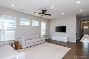 1701 Glade Valley Dr, Dayton, OH 45458 - Photo 7