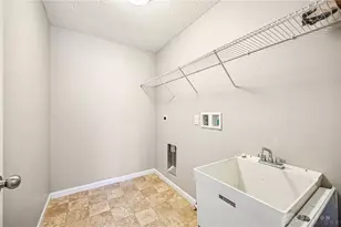 4076 Spicebush Dr, Tipp City, OH 45371 - Photo 25