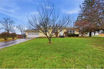 419 Candace Drive, Springfield, OH 45504 - Photo 3