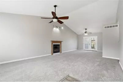 125 Hollytree Drive, Middletown, OH 45044 - Photo 5