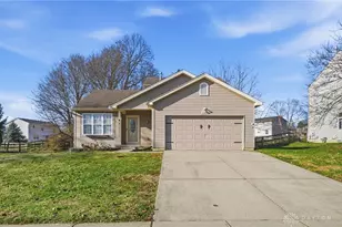 125 Hollytree Dr, Middletown, OH 45044 - Photo 3