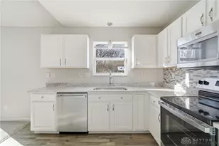 125 Hollytree Dr, Middletown, OH 45044 - Photo 11