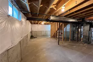 390 Chapelgate Dr, Fairborn, OH 45324 - Photo 35