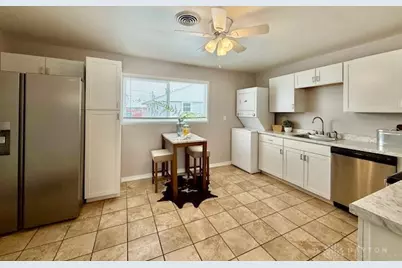 819 Hedwick Street, New Carlisle, OH 45344 - Photo 9