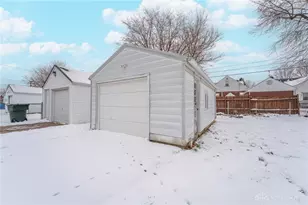 2920 Lansing Dr, Dayton, OH 45420 - Photo 35