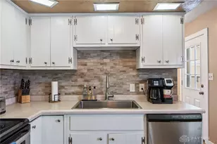 6055 Layne Hills Ct, Englewood, OH 45322 - Photo 15