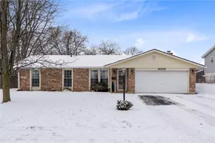 6055 Layne Hills Ct, Englewood, OH 45322 - Photo 1