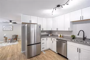 3781 Keswick Ln, Dayton, OH 45439 - Photo 7