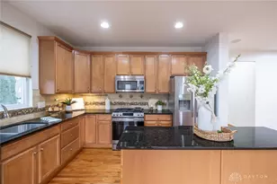 712 Quill Rd, Beavercreek, OH 45430 - Photo 11