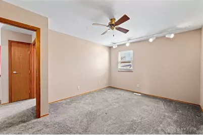 8951 Willowgate Lane, Dayton, OH 45424 - Photo 27