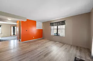 8951 Willowgate Ln, Dayton, OH 45424 - Photo 7