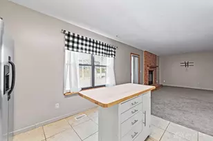 8951 Willowgate Ln, Dayton, OH 45424 - Photo 11