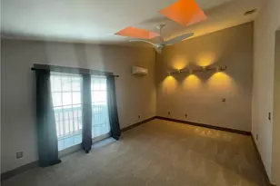 445 E 6th St, Dayton, OH 45402 - Photo 21