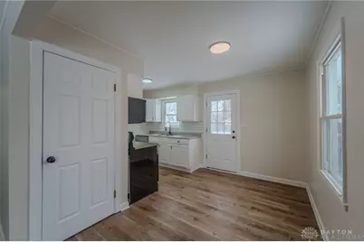 213 N Delmar Avenue, Dayton, OH 45403 - Photo 11