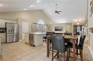 9048 Thornhill Ct, Springboro, OH 45066 - Photo 13